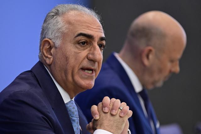 The son of Iran's last shah, exiled Crown Prince Reza Pahlavi, holds a press conference at the BPK (Bundespressekonferenz) building in Berlin, on April 23, 2026. (Photo by John MACDOUGALL / AFP)