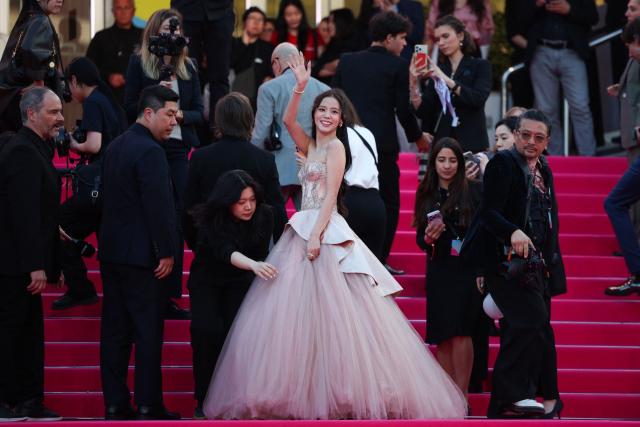 South-Korean singer Jisoo poses on the pink carpet during the opening of the 9th edition of the Cannes International Series Festival (Canneseries) in Cannes, southern France, on April 23, 2026.  (Photo by Valery HACHE / AFP)