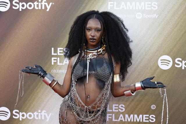French singer Ebony poses for a photocall upon arrival for the fourth edition of "Les Flammes" music award ceremony at the Seine Musicale, in Boulogne-Billancourt, in the western outskirts of Paris on April 23, 2026. (Photo by SIMON WOHLFAHRT / AFP)