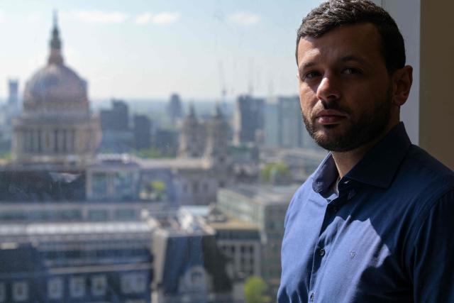 Arab Barghouti, son of jailed Palestinian leader Marwan Barghouti, poses for a photo following an interview with AFP in central London on April 23, 2026. After 24 years in prison in Israel, Palestinian Marwan Barghouti has "a very clear political vision" and remains the leader best able to unify his people, his son Arab Barghouti told AFP, while expressing alarm at the "dangerous" weakness of the Palestinian Authority. (Photo by Richard A. Brooks / AFP) / TO GO WITH AFP STORY by Caroline TAIX
