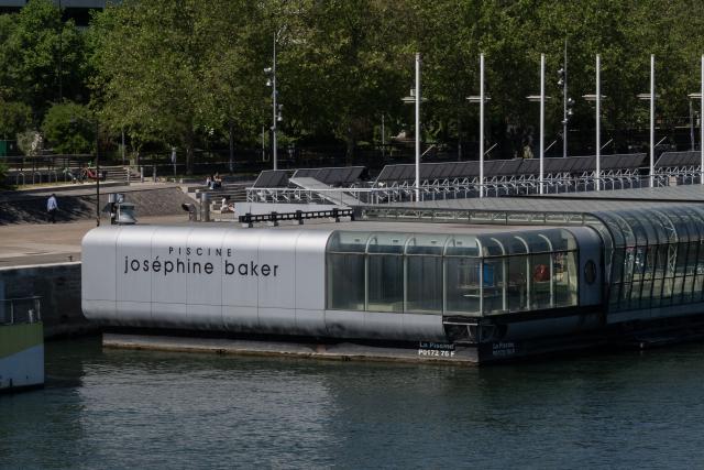 This photograph shows a view of the floating pool Josephine Baker on the Seine river, east of Paris on April 24, 2026. (Photo by Martin LELIEVRE / AFP)