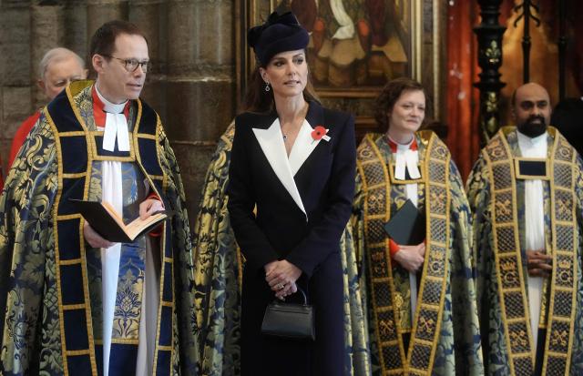 Britain's Catherine, Princess of Wales talks with Minor Canon and Precentor of Westminster Abbey, Robert Latham, as she attends a Service of Commemoration and Thanksgiving to commemorate ANZAC day, at Westminster Abbey in central London on April 25, 2026. Anzac Day commemorates Australian and New Zealand casualties and veterans of conflicts and marks the anniversary of the landings in the Dardanelles on April 25, 1915 that would signal the start of the Gallipoli Campaign during the First World War. (Photo by Jeff Moore / POOL / AFP)
