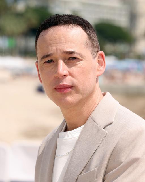 French acIsraeli-US screenwriter Ron Leshem poses during the 9th edition of the Cannes international Series Festival (Canneseries) in Cannes, southern France, on April 25, 2026. (Photo by Valery HACHE / AFP)