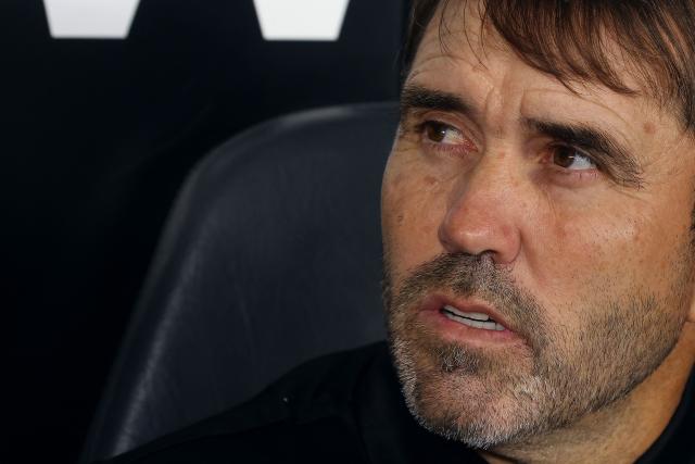 River Plate's head coach Eduardo Coudet looks on before the Argentine Professional Football League 2026 Apertura Tournament match between River Plate and Aldosivi at Monumental Stadium in Buenos Aires on April 25, 2026. (Photo by ALEJANDRO PAGNI / AFP)