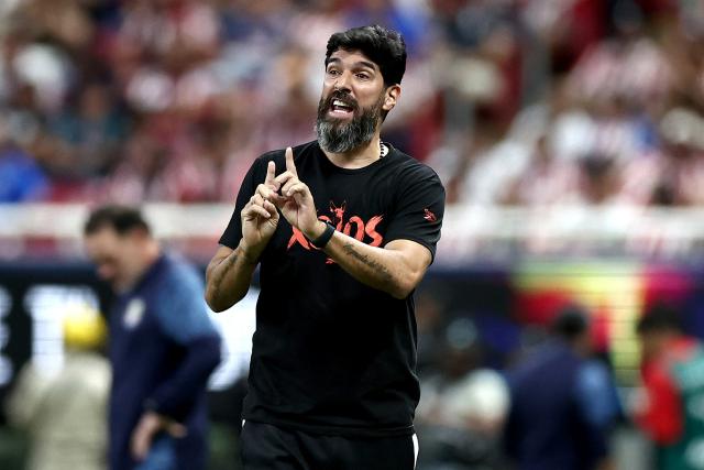 Tijuana's Uruguayan head coach Sebastian Abreu gestures during the Liga MX Clausura football match between Tigres and Mazatlan at Universitario de la UANL Stadium in Monterrey, Nuevo Leon state, Mexico, on April 25, 2026. (Photo by Ulises Ruiz / AFP)