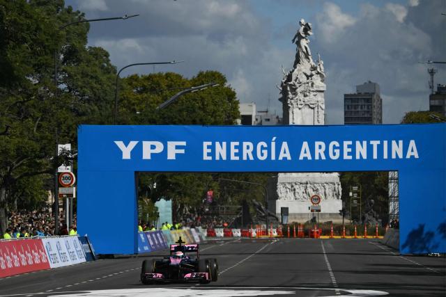 Argentina's Formula One driver Franco Colapinto onboard an Alpine Lotus E20 performs during an exhibition in Buenos Aires on April 26, 2026, ahead of the Miami Grand Prix. (Photo by Luis ROBAYO / AFP)