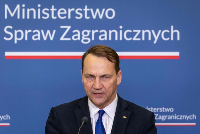 Poland's Deputy Prime Minister and Minister of Foreign Afairs Radoslaw Sikorski attends press conference with Ireland's Foreign Minister after their meeting in Ministry building in Warsaw on April 27, 2026. (Photo by Wojtek RADWANSKI / AFP)
