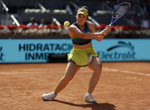 Czech Republic's Linda Noskova returns the ball to US' Coco Gauff during their 2026 WTA Tour Madrid Open tennis tournament women's singles match at the Caja Magica in Madrid, on April 27, 2026. (Photo by OSCAR DEL POZO / AFP)