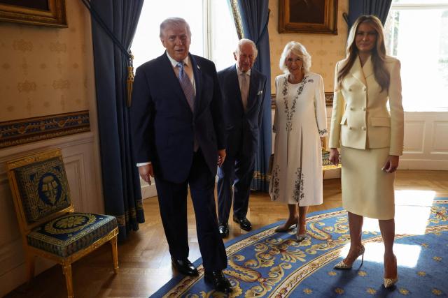 US President Donald Trump and First Lady Melania Trump host Britain's King Charles III and Britain's Queen Camilla for tea at the White House in Washington, DC, on April 27, 2026. (Photo by Suzanne Plunkett / POOL / AFP)