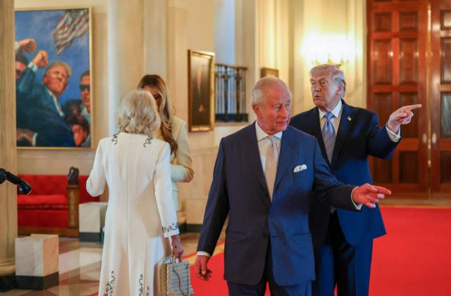 US President Donald Trump and First Lady Melania Trump host Britain's King Charles III and Britain's Queen Camilla for tea at the White House in Washington, DC, on April 27, 2026. (Photo by Suzanne Plunkett / POOL / AFP)