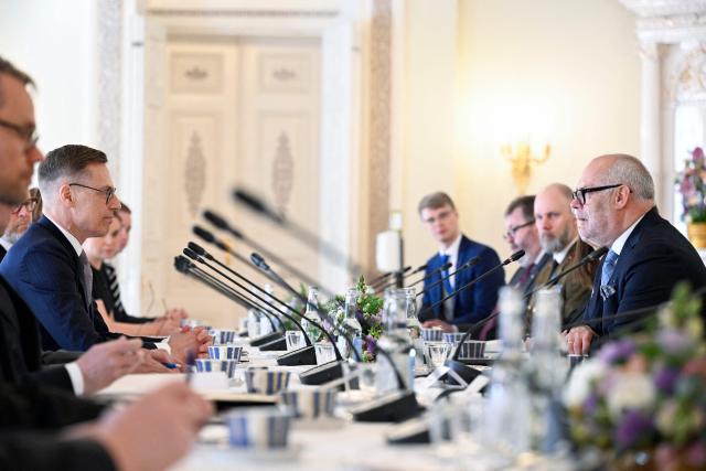 Estonia's President Alar Karis (R), Finland's President Alexander Stubb (2nd L) and delegation members have taken seat for talks during Karis' state visit to Finland, at the Presidential Palace in Helsinki, Finland on April 28, 2026. (Photo by Emmi Korhonen / Lehtikuva / AFP) / Finland OUT