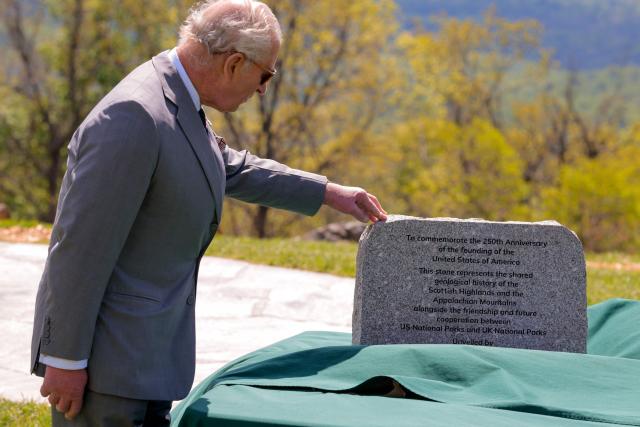 Britain's King Charles III attends a ceremony to unveil two commemorative stones, one from Balmoral and another from the Appalachian Mountains, symbolizing the new partnership at Shenandoah National Park as he visits Shenandoah National Park in Front Royal, Virginia, on April 30, 2026. (Photo by Chip Somodevilla / POOL / AFP)