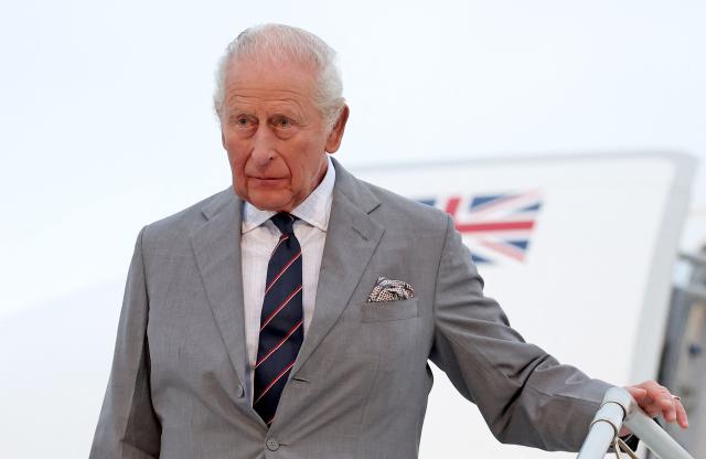 Britain's King Charles III arrives to the L.F. Wade International Airport in Hamilton, Bermuda, on April 30, 2026. King Charles III is in Bermuda for his first visit to a British Overseas Territory as Sovereign. (Photo by Chris Jackson / POOL / AFP)