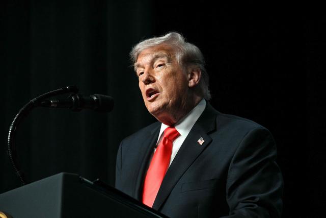 US President Donald Trump speaks at The Forum Club of the Palm Beaches Dinner at the Raymond F. Kravis Center for the Performing Arts in West Palm Beach, Florida on May 1, 2026. (Photo by Jim WATSON / AFP)