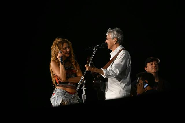 Colombian singer Shakira (L) and Brazilian singer Caetano Veloso perform during a rehearsal at Copacabana Beach in Rio de Janeiro, Brazil, on May 1, 2026. The Colombian singer is scheduled to perform on May 2. (Photo by Mauro PIMENTEL / AFP)