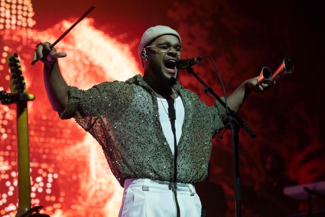 Brazilian band Gilsons' Jose Gil performs at Vivo Rio in Rio de Janeiro, Brazil, on May 1, 2026. (Photo by Pablo PORCIUNCULA / AFP)