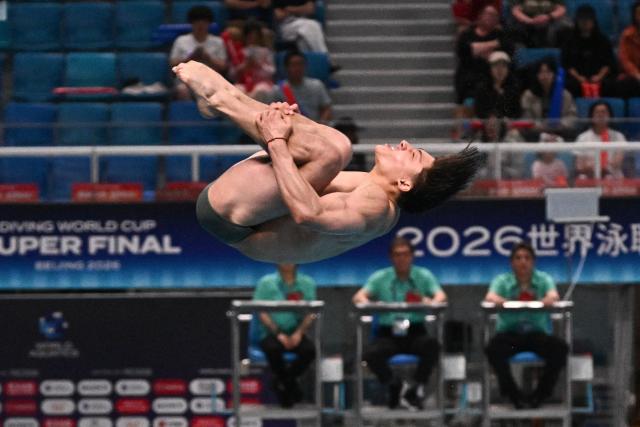 Mexico's Osmar Olvera Ibarra competes in the men's 3m springboard event at the World Aquatics Diving World Cup Super Finals in Beijing on May 2, 2026. (Photo by Pedro PARDO / AFP)