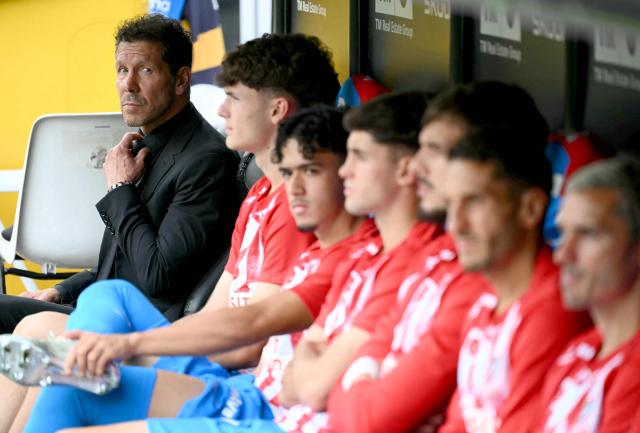 Atletico Madrid's Argentine coach Diego Simeone looks on prior the Spanish league football match between Valencia CF and Club Atletico de Madrid at Mestalla Stadium in Valencia on May 2, 2026. (Photo by JOSE JORDAN / AFP)