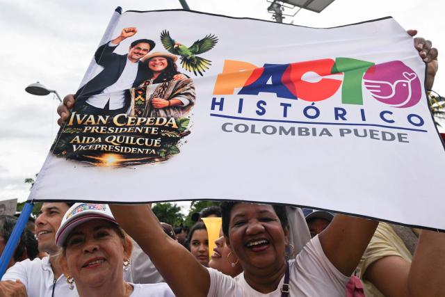Supporters of Colombia’s presidential candidate for the Pacto Historico party, Ivan Cepeda, attend a campaign rally in Cali, Colombia, on May 2, 2026. (Photo by Joaquнn SARMIENTO / AFP)