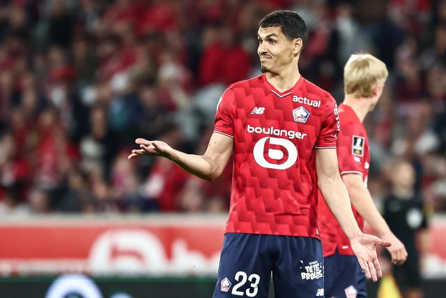 Lille's Algerian defender #23 Aissa Mandi reacts during the French L1 football match between Lille LOSC and Le Havre AC at the Pierre Mauroy stadium in Villeneuve-d'Ascq, northern France, on May 3, 2026. (Photo by Sameer Al-DOUMY / AFP)