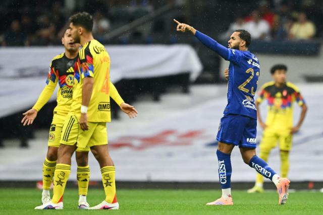 Pumas' Brazilian forward #23 Juninho Vieira celebrates scoring his team's first goal during the Mexican League Clausura Tournament quarterfinal first leg football match between America and Pumas, at the Azteca stadium in Mexico City on May 3, 2026. (Photo by Carl DE SOUZA / AFP)