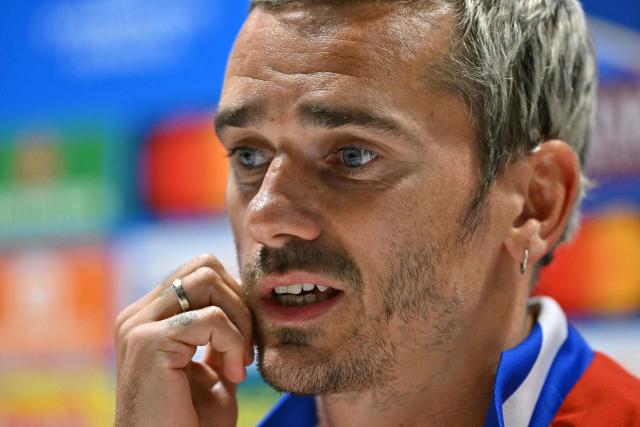 Atletico Madrid's French forward #07 Antoine Griezmann attends a press conference at Emirates Stadium in London on May 4, 2026, on the eve of their UEFA Champions League league semifinal, second-leg football match against Arsenal.  (Photo by Glyn KIRK / AFP)