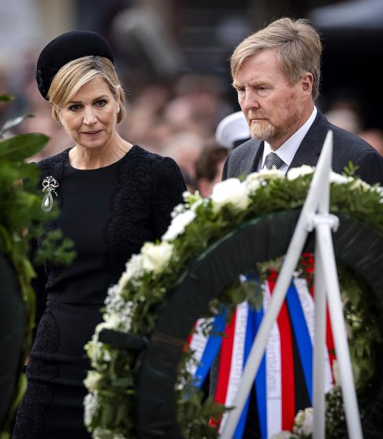 Queen Maxima (L) and King Willem-Alexander attend the National Remembrance Day ceremony on Dam Square in Amsterdam on May 4, 2026. During Remembrance Day, the victims of the Second World War in Europe and Southeast Asia are commemorated, as well as the victims of subsequent war situations and peacekeeping operations in which the Netherlands was involved. (Photo by Remko de Waal / ANP / AFP) / Netherlands OUT