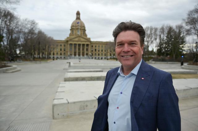 Former Alberta deputy premier and activist for the federalist side Thomas Lukaszuk poses in front of the Alberta provincial legislature in Edmonton, on May 3, 2026. Separatists who want oil-rich Alberta to break away from Canada head to the provincial capital Edmonton on May 4, 2026 to submit a petition that they say has enough signatures to force a referendum. The pro-independence camp in the western province of five million people had existed on the margins for decades, but the movement has gathered pace in recent months and is closer than ever to triggering a vote. (Photo by Daphné LEMELIN / AFP)
