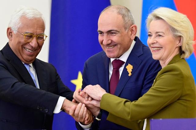 Armenia's Prime Minister Nikol Pashinyan, European Commission President Ursula von der Leyen and European Council President Antonio Costa shake hands during a press conference at the Armenia-European Union summit in Yerevan on May 5, 2026. (Photo by KAREN MINASYAN / AFP)