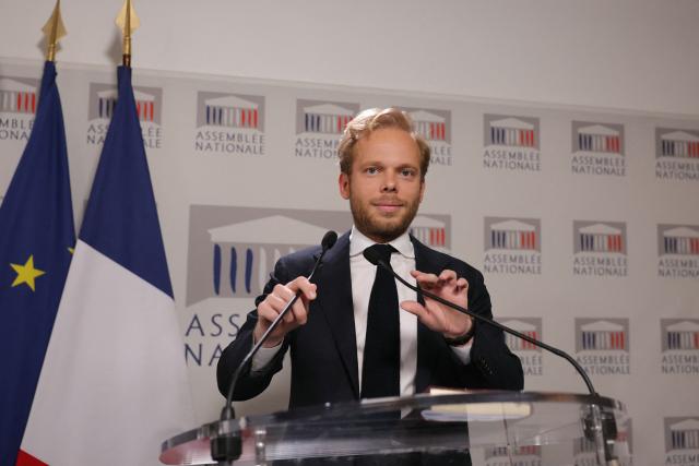 UDR's MP Charles Alloncle, rapporteur of a Public broadcasting inquiry commission (Commission d'Enquete sur l'Audiovisuel Public) addresses a press conference following the publication of the report of inquiry into the neutrality, operation and funding of public broadcasting, at the National Assembly in Paris on May 5, 2026. (Photo by Thomas SAMSON / AFP)