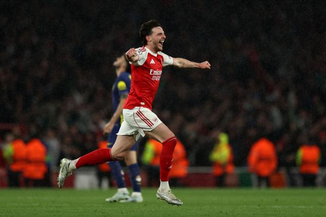 Arsenal's English midfielder #41 Declan Rice celebrates winning the UEFA Champions League second-leg semi-final football match between Arsenal and Atletico Madrid at the Emirates Stadium in north London on May 5, 2026. (Photo by Adrian Dennis / AFP)