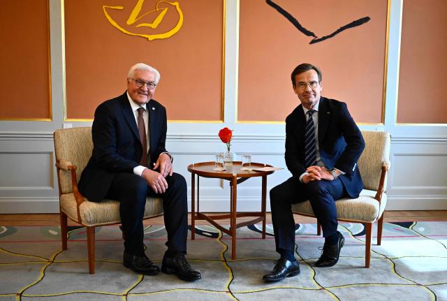 Swedish Prime Minister Ulf Kristersson (R) receives German President Frank-Walter Steinmeier for a bilateral meeting in Stockholm, Sweden, on May 6, 2026. (Photo by Fredrik SANDBERG / TT NEWS AGENCY / AFP) / Sweden OUT