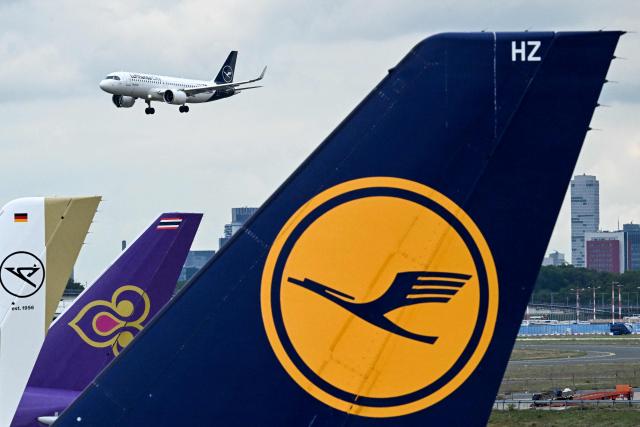 An Airbus A320-271N aircraft by German airline Lufthansa city prepares to land at the Frankfurt International Airport, Frankfurt am Main, western Germany, on May 6, 2026.  (Photo by Kirill KUDRYAVTSEV / AFP)