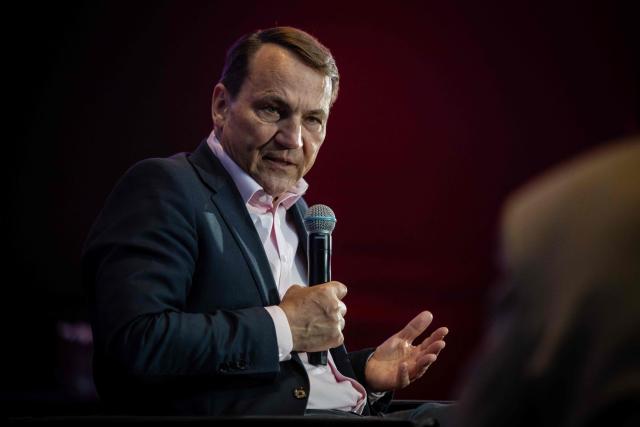 Poland's Deputy Prime Minister Radoslaw Sikorski speaks during as he visits the "Defence24 Days", a conference on defence and security attended by various leaders and experts from the region, in Warsaw, Poland, on May 6, 2026. (Photo by Wojtek RADWANSKI / AFP)