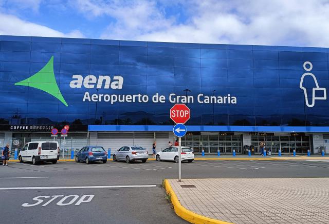 This picture taken on May 6, 2026 shows the Gran Canaria airport in Spain's archipielago of Canary Islands. A plane that left Cape Verde following the evacuation of a cruise ship hit by the hantavirus landed at the Gran Canaria airport in Spain's Canary Islands today, while a second flight headed for the Netherlands. (Photo by Diego URDANETA / AFP)