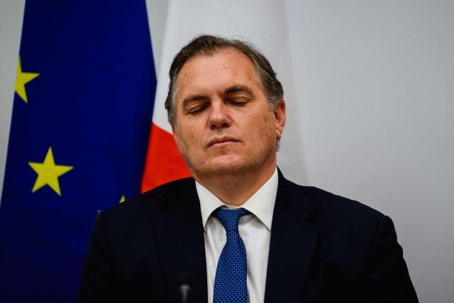 France's Transports Minister Philippe Tabarot holds a press conference after their meeting with representatives from the aviation industry to prepare for the summer season at the Transport Ministry in Paris on May 6, 2026. The meeting was called amid concerns over jet fuel supplies and costs following the closure of the Strait of Hormuz. (Photo by Dimitar DILKOFF / AFP)
