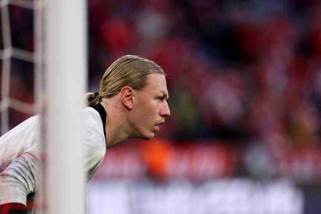 Paris Saint-Germain's Russian goalkeeper #39 Matvey Safonov warms up prior to the UEFA Champions League second-leg, semi-final football match between FC Bayern Munich and Paris Saint-Germain (PSG) in Munich, southern Germany on May 6, 2026. (Photo by FRANCK FIFE / AFP)