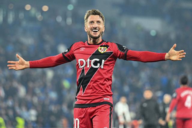Rayo Vallecano's Albanian defender #20 Ivan Balliu Campeny celebrates after winning the UEFA Conference League semi-final second leg football match between RC Strasbourg Alsace and Rayo Vallecano de Madrid at Stade de la Meinau in Strasbourg, eastern France on May 7, 2026. (Photo by SEBASTIEN BOZON / AFP)