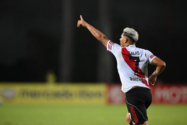 River Plate's forward #07 Maximiliano Salas celebrates scoring his team's second goal during the Copa Sudamericana group stage football match between Venezuela's Carabobo FC and Argentina's River Plate at the Misael Delgado stadium in Valencia, Carabobo state, Venezuela on May 7, 2026. (Photo by Federico PARRA / AFP)