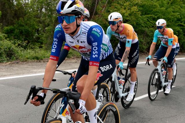 Red Bull - BORA - hansgrohe Italian rider Giulio Pellizzari (L) rides in the pack during the 1st stage of the Giro d'Italia 2026 - Tour of Italy cycling race between Nessebar and Burgas, Bulgaria, on May 8, 2026. (Photo by Luca Bettini / AFP)