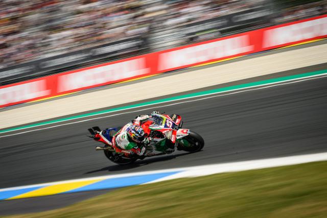 CASTROL Honda LCR's French rider Johann Zarco corners during the first practice session ahead of the French Moto GP Grand Prix of France at Le Mans, northwestern France, on May 8, 2026. The CASTROL Honda LCR's rider led the timings at the end of the session. (Photo by Loic VENANCE / AFP)