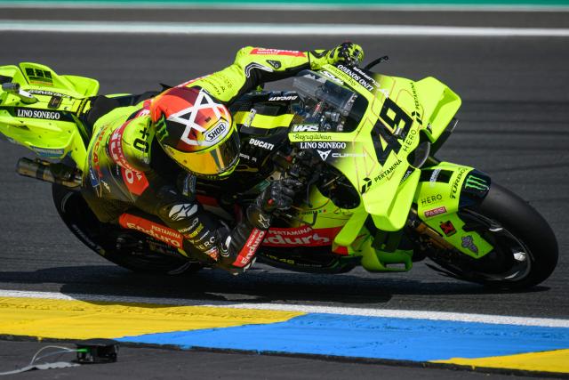 Pertamina Enduro VR46 Racing Team's Italian rider Fabio Di Giannantonio corners during the first practice session ahead of the French Moto GP Grand Prix of France at Le Mans, northwestern France, on May 8, 2026. (Photo by Loic VENANCE / AFP)