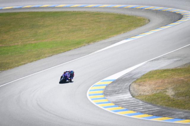 Prima Pramac Yamaha MotoGP's Turkish rider Toprak Razgatlioglu corners during the first practice session ahead of the French Moto GP Grand Prix of France at Le Mans, northwestern France, on May 8, 2026. (Photo by Loic VENANCE / AFP)