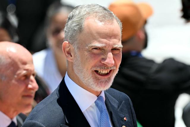 Spain's King Felipe VI arrives for the inauguration ceremony of Costa Rica's president-elect Laura Fernandez at the National Stadium in San Jose on May 8, 2026. (Photo by MARTIN BERNETTI / AFP)