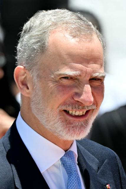 Spain's King Felipe VI arrives for the inauguration ceremony of Costa Rica's president-elect Laura Fernandez at the National Stadium in San Jose on May 8, 2026. (Photo by MARTIN BERNETTI / AFP)