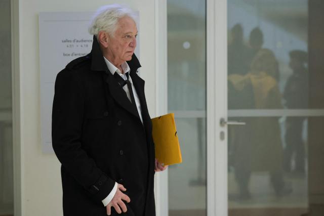 (FILES) Radio and TV host Laurent Boyer arrives for his trial on charges of domestic violence and harassment at the Tribunal Judiciaire courthouse in Paris on March 30, 2026. The Paris court will deliver on May 11, 2026 the verdict for the French presenter Laurent Boyer for domestic violence and invasion of privacy committed against his ex-partner as an eight-month suspended prison sentence was requested for him on March 30, 2026. (Photo by Thomas SAMSON / AFP)