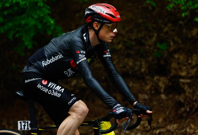Team Visma Lease a Bike Danish rider Jonas Vingegaard rides during the 2nd stage of the Giro d'Italia 2026 - Tour of Italy cycling race between Burgas and Veliko Tarnovo, Bulgaria, on May 9, 2026. (Photo by Luca Bettini / AFP)