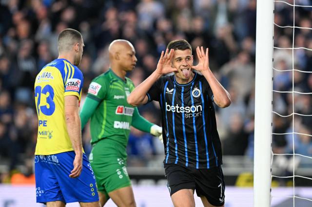 Club Brugge's Italian forward #07 Nicolò Tresoldi celebrates after scoring a goal during the Belgian "Pro League" Champions' play-off (day 7 out of 10) football match between Club Brugge KV and Sint-Truidense Voetbalvereniging (STVV) at the Jan Breydel Stadium in Bruges on May 9, 2026. (Photo by JOHN THYS / BELGA / AFP)