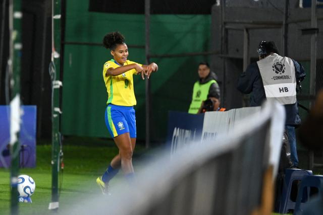Brazil's forward #09 Nicolly Manuel celebrates after scoring her team's third goal during the Conmebol Women U-17 final football match between Brazil and Argentina at the Defensores del Chaco stadium in Asuncion on May 9, 2026. (Photo by DANIEL DUARTE / AFP)