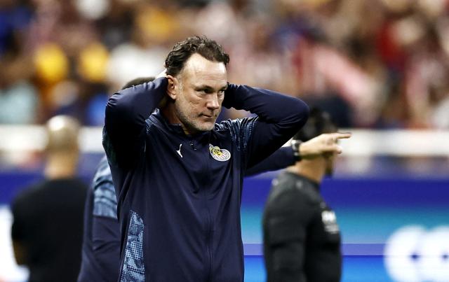 Guadalajara's Argentine head coach Gabriel Milito gestures during the Liga MX Clausura quarter-finals second leg football match between Guadalajara and Tigres at Akron Stadium in Guadalajara, Jalisco state, Mexico on May 9, 2026. (Photo by Ulises Ruiz / AFP)